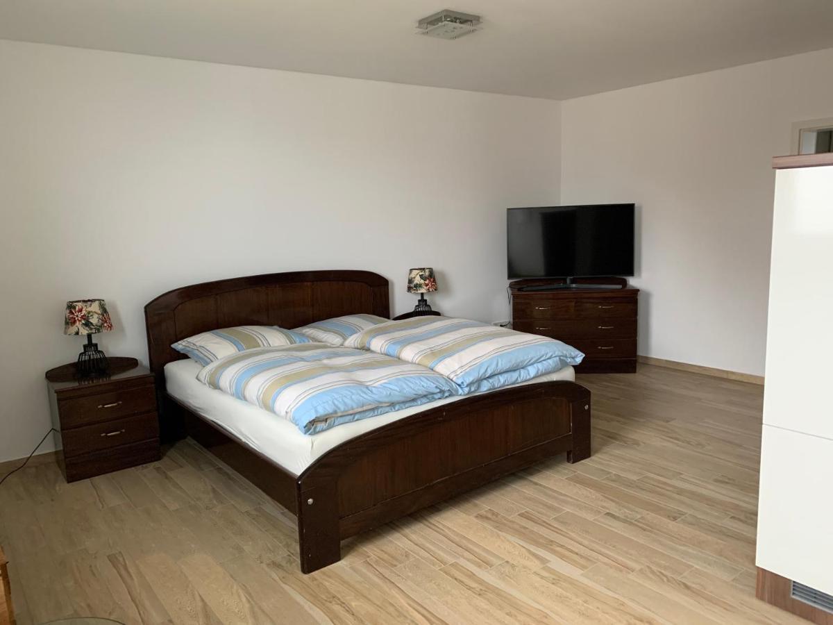 Gaestehaus Residenz Aurora Hotel Friedrichsthal Ngoại thất bức ảnh